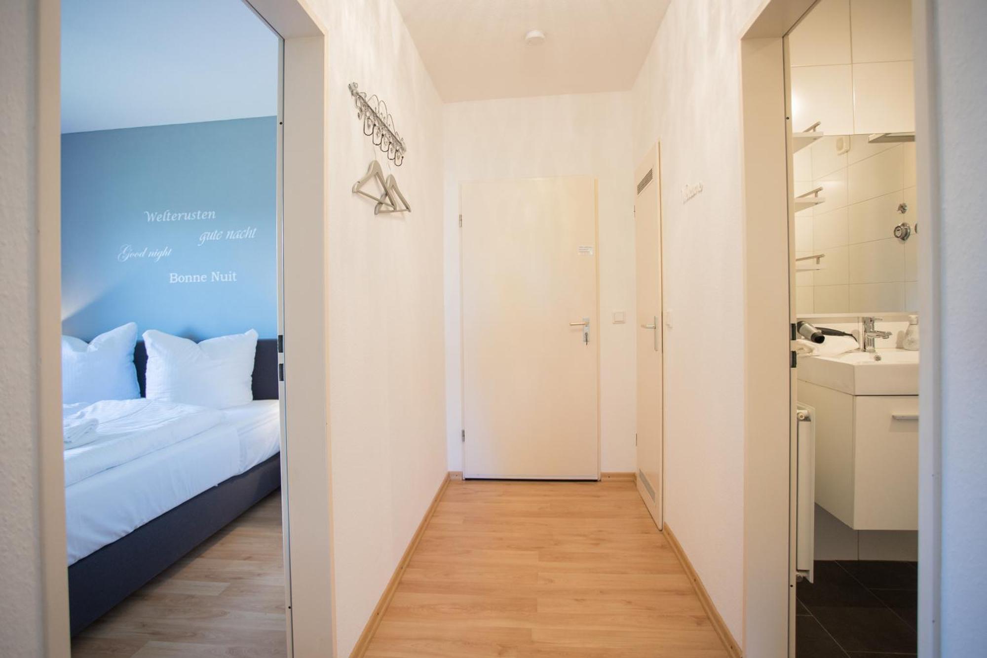 Ferienwohnung 'Kleine Auszeit Winterberg' - Am Herrenskoepfchen 4 Winterberg Buitenkant foto