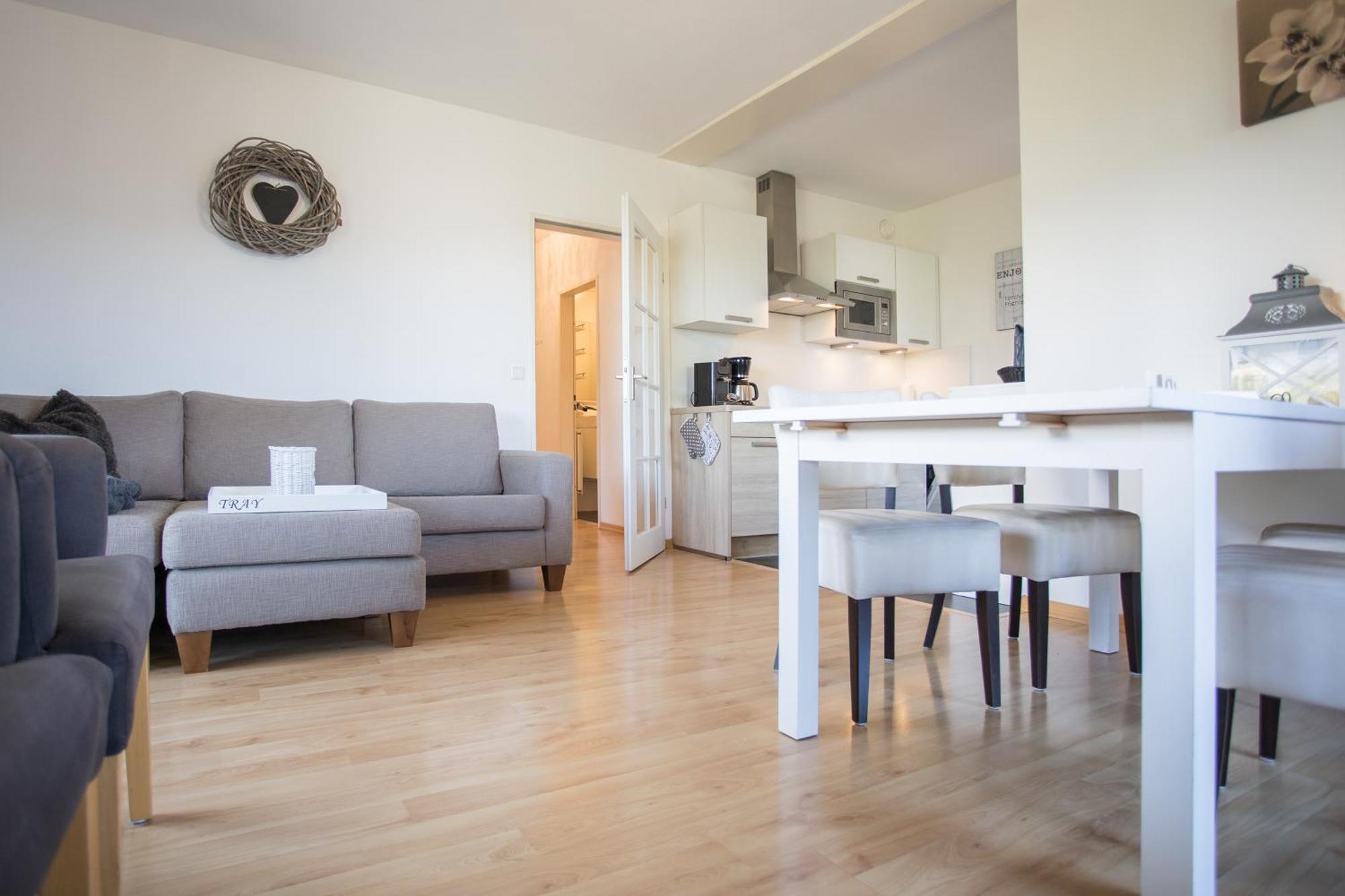 Ferienwohnung 'Kleine Auszeit Winterberg' - Am Herrenskoepfchen 4 Winterberg Buitenkant foto